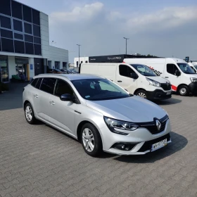 Wynajem samochodów Renault Megane GrandTour Automat