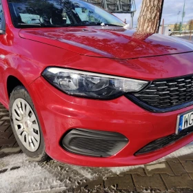 Wynajem samochodów Fiat Tipo Sedan