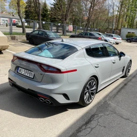 Kia Stinger 2,0 255KM 2017 LPG