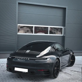 Porsche 911 Carrera 4 samochód sportowy samochód luksusowy premium