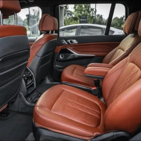 BMW X7 6-cio osobowy SUV rodzinny elegancki premium