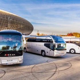 TRANSFERY LOTNISKOWE SAMOCHODEM, VANEM, MIKROBUSEM, AUTOBUSEM, AUTOKAREM KRAKÓW BALICE PYRZOWICE OKĘCIE JASIONKA OSTRAWA