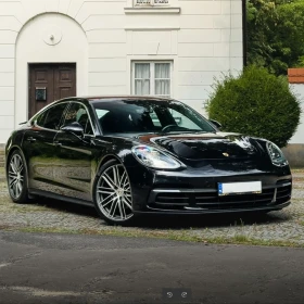 Wynajem Porsche Panamera 4 (330 PS i 450 Nm)