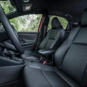 Toyota Yaris - Wynajem auta Poznań / MM Cars Rental / 149 zł brutto doba 