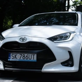 Toyota Yaris - Wynajem auta Poznań / MM Cars Rental / 149 zł brutto doba 