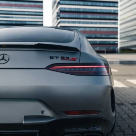 Wynajem Mercedes-AMG GT 63s V8 - wypożyczalnia samochodów