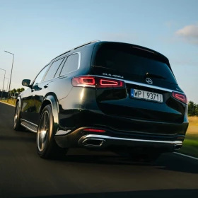 Wynajem Mercedes GLS 400d 4MATIC - wypożyczalnia samochodów