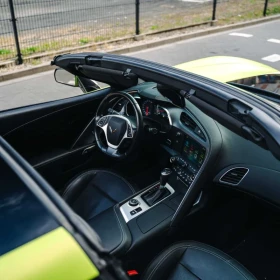 Wynajem Chevrolet Corvette C7 6.2 V8 Targa - wypożyczalnia samochodów