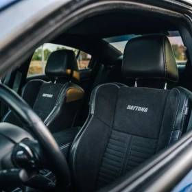 Wynajem Dodge Charger Daytona 6.4L HEMI SRT wypożyczalnia samochodów