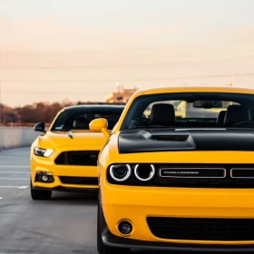 Wynajem Dodge Challenger 6.4L V8 WYDECH wypożyczalnia samochodów