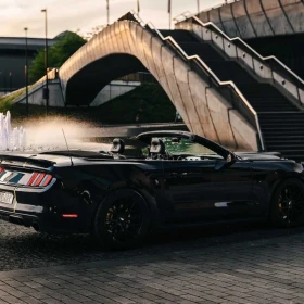 Wynajem Ford Mustang GT V8 Cabrio wypożyczalnia samochodów