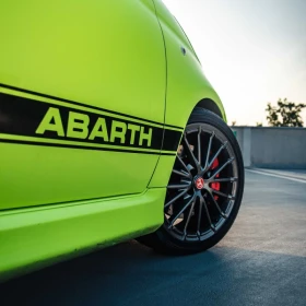 Abarth 595 Turbo wynajem Fiat 500 wypożyczalnia samochodów