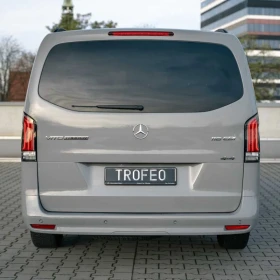 Wynajem Mercedes Vito Long 4×4 4MATIC+ 8 miejsc-wypożyczalnia