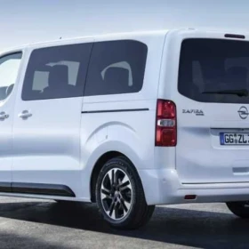 Wynajem Opel Zafira 2025 / 2.0 Diesel / 177 Koni / 9 osobowy / automat / klima