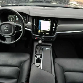 Wynajem auta Wypożyczalnia samochodów Volvo V90 AWD 4X4 2017
