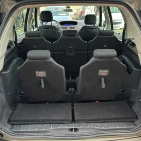Wynajem auta Wypożyczalnia samochodów CITROËN C4 GRAND PICASSO I 2.0 HDI 7-OSOBOWY