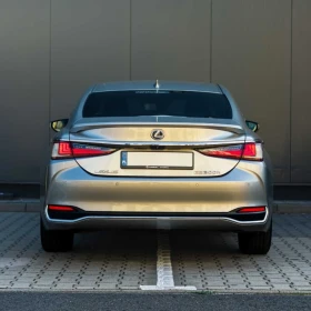 Wynajem Lexus ES300h | Zielona Góra